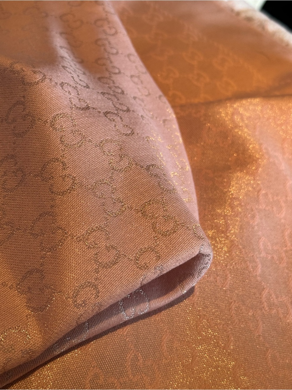 Gucci Light Pink GG Jacquard Shawl Scarf - Picture 9 of 16